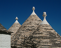 02_04_Beyond_Freeform_arch_type_03_Trulli_Alberobello09_apr06.png