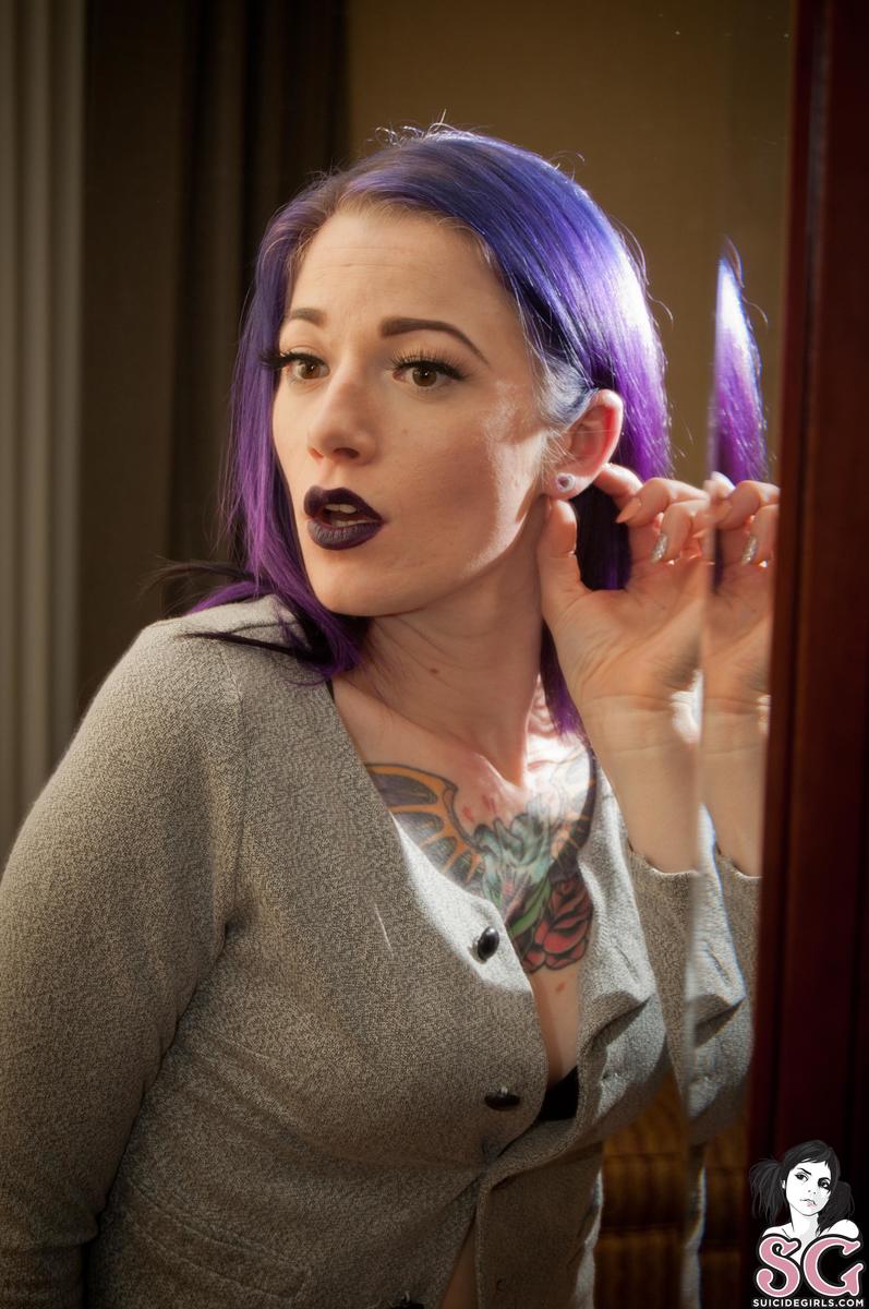 viciousfeline-dopeaf-01.jpg