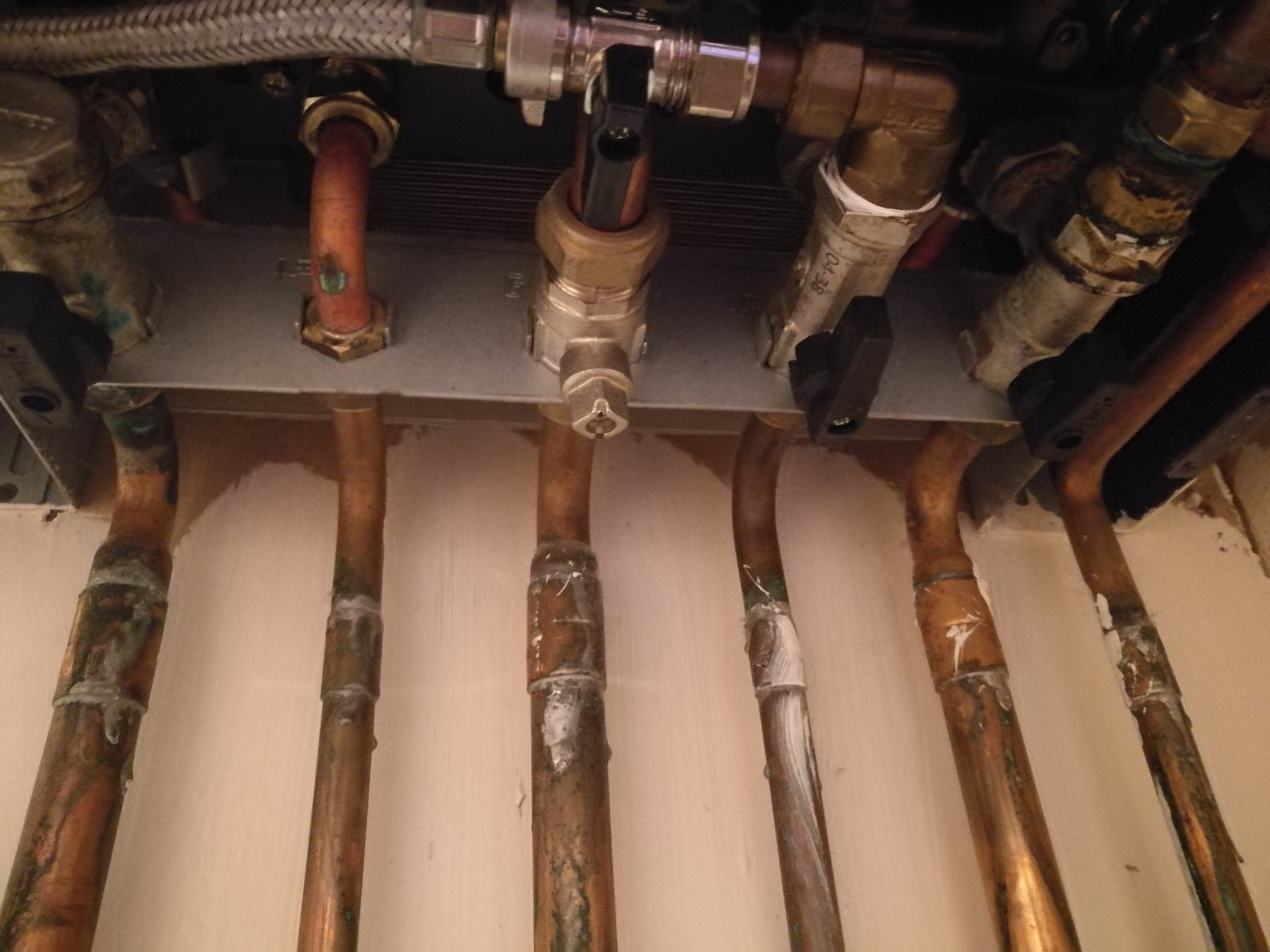 Cold/hot water