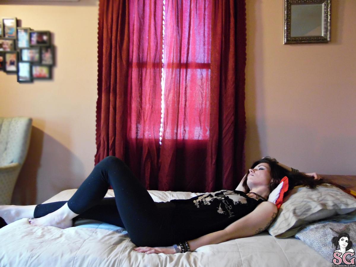 octopusegg-series1ofjaydesuicide-03.jpg