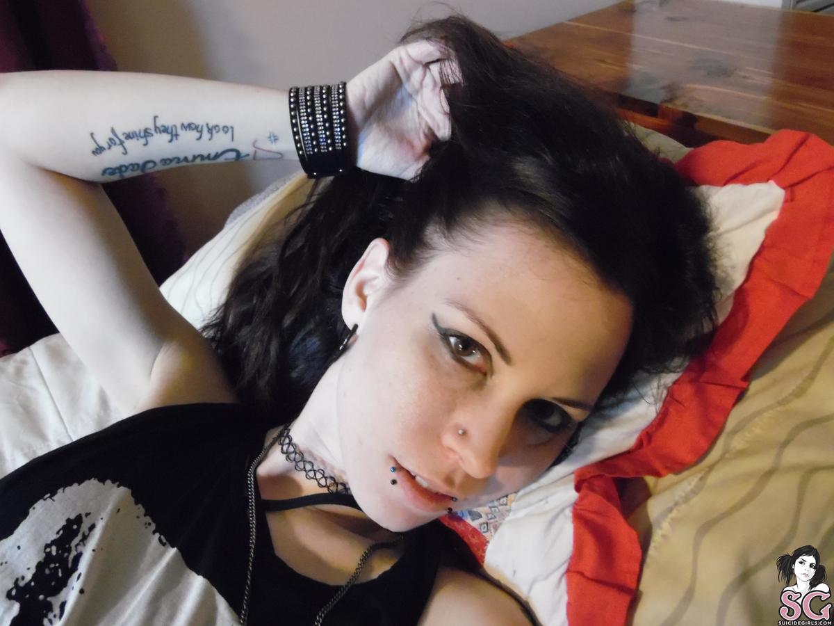 octopusegg-series1ofjaydesuicide-07.jpg