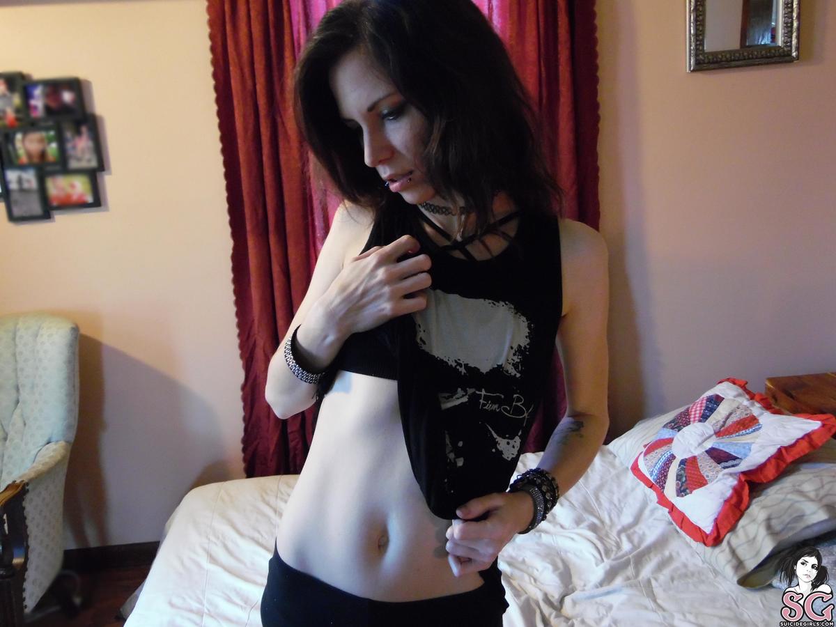 octopusegg-series1ofjaydesuicide-11.jpg
