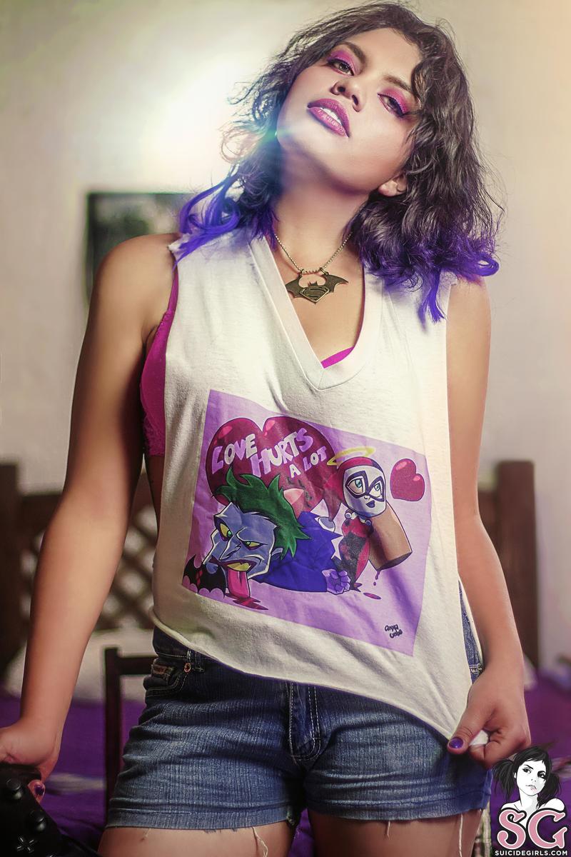 odish-lovehurt-07.jpg