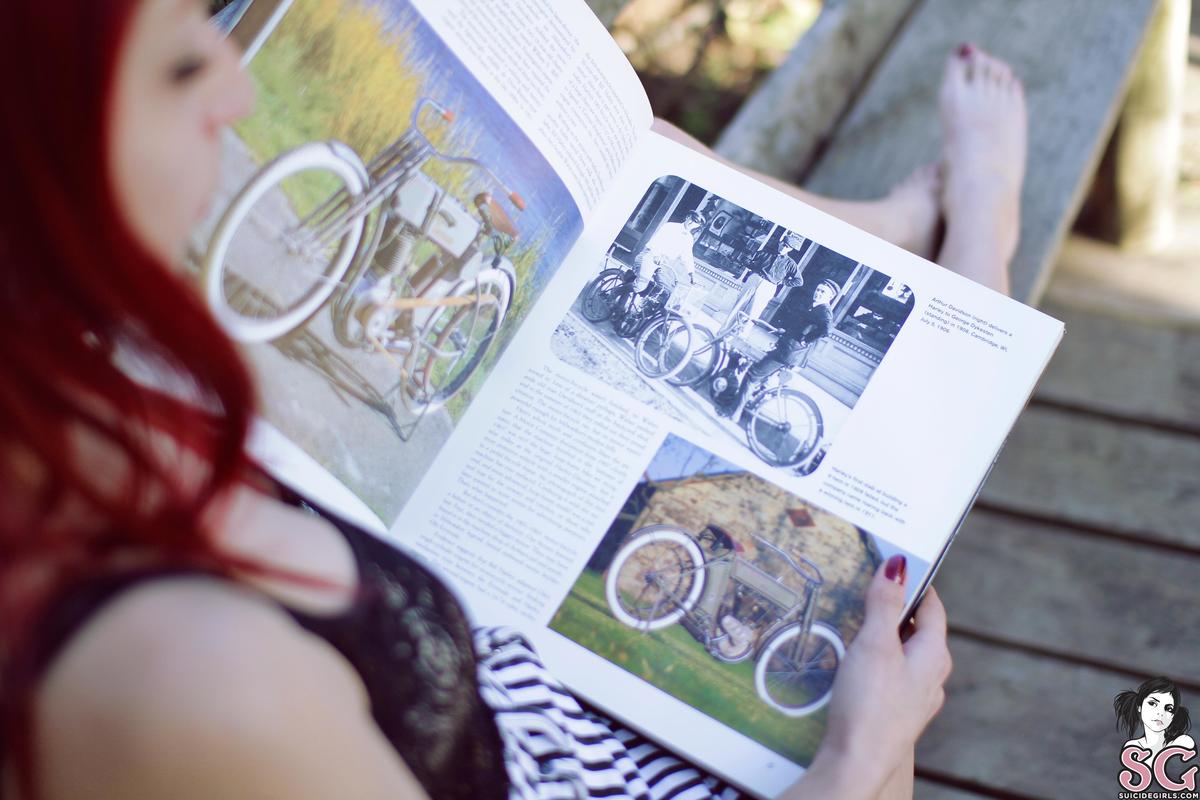 spoke-redheadontheroad-01.jpg