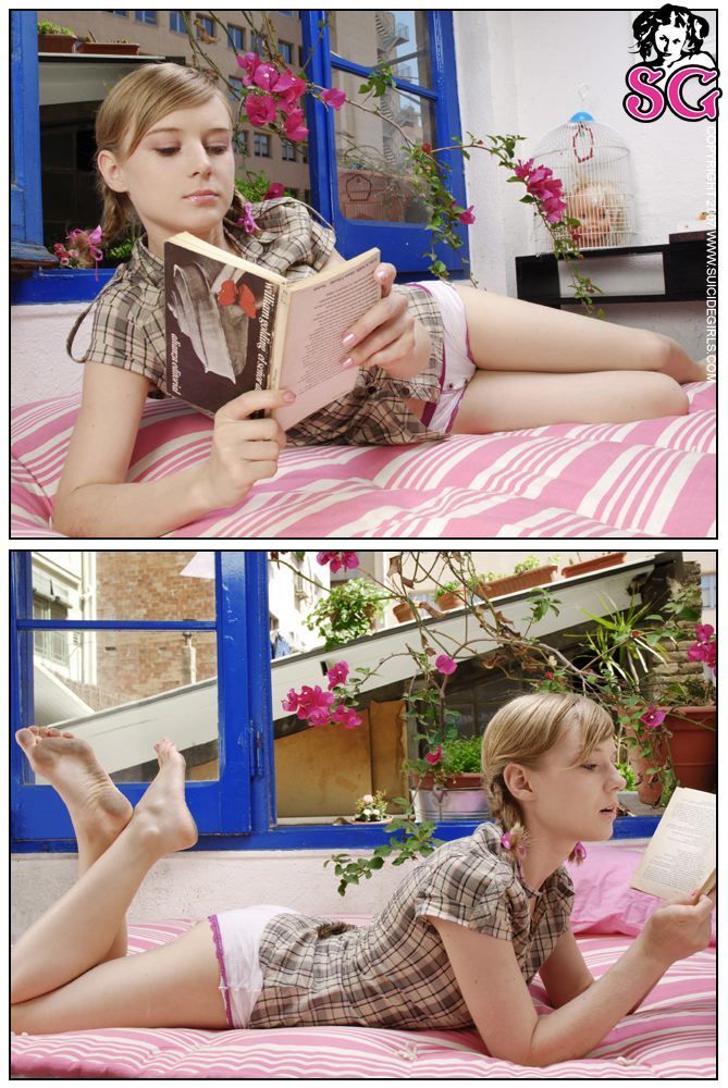 majiya-inherbedroom-01.jpg