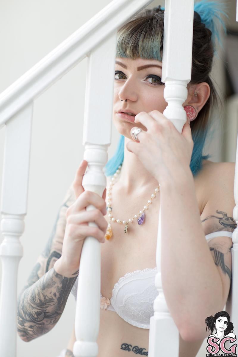 emfaerie-honeyimhome-11.jpg