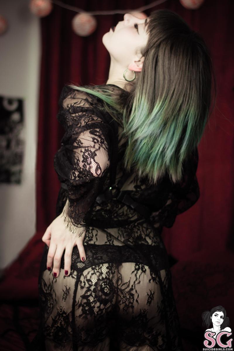 harmlessmonster-lovelace-11.jpg