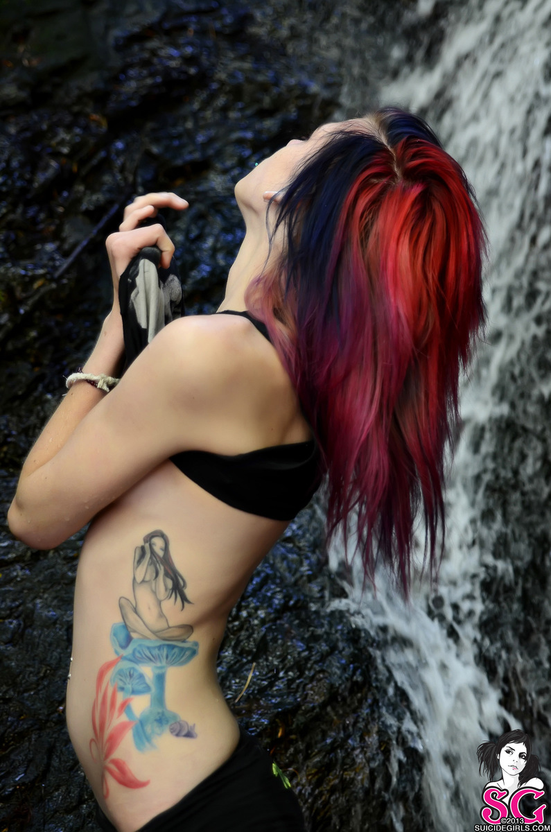 trance-nirvanaswaterfall-13.jpg
