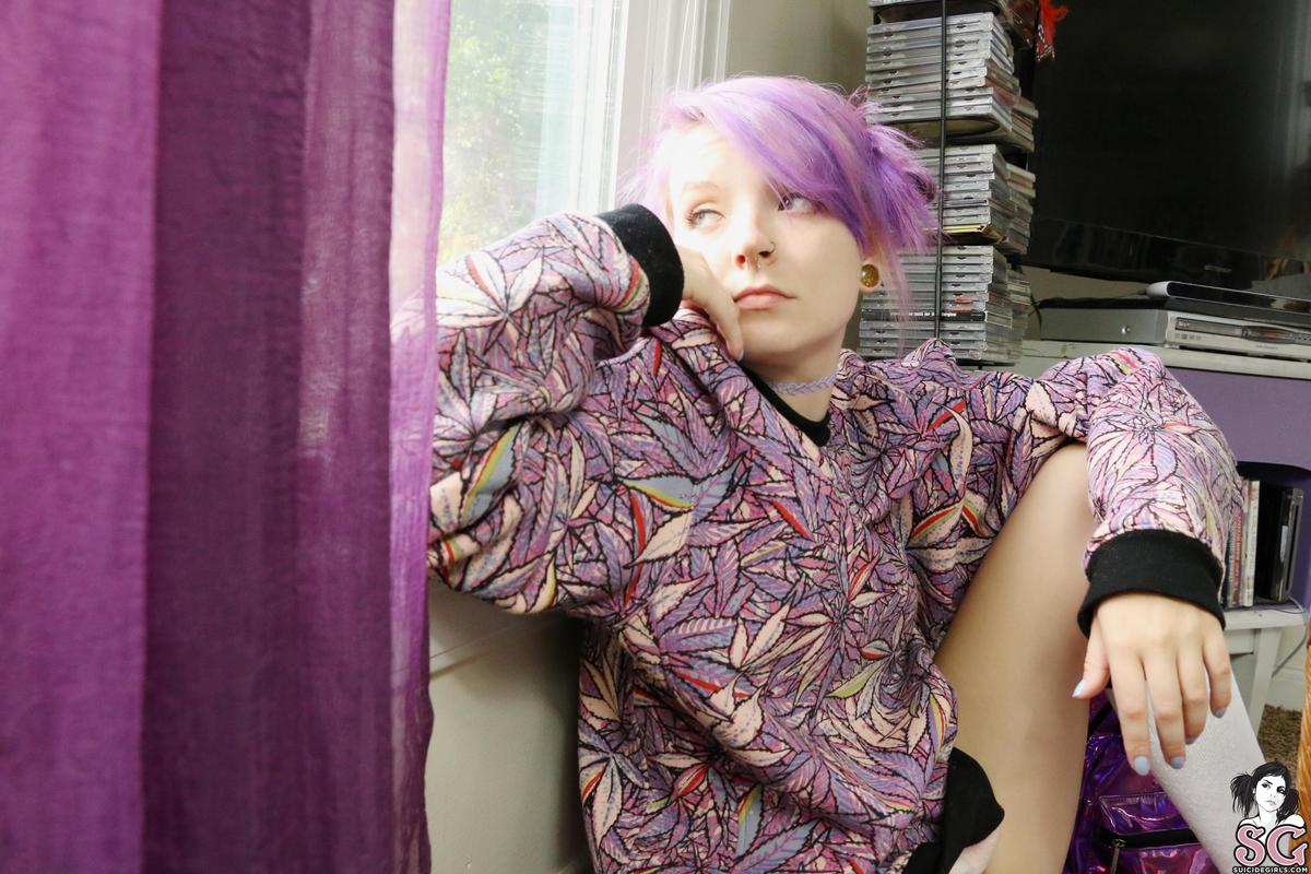 faebelle-purplehaze-01.jpg