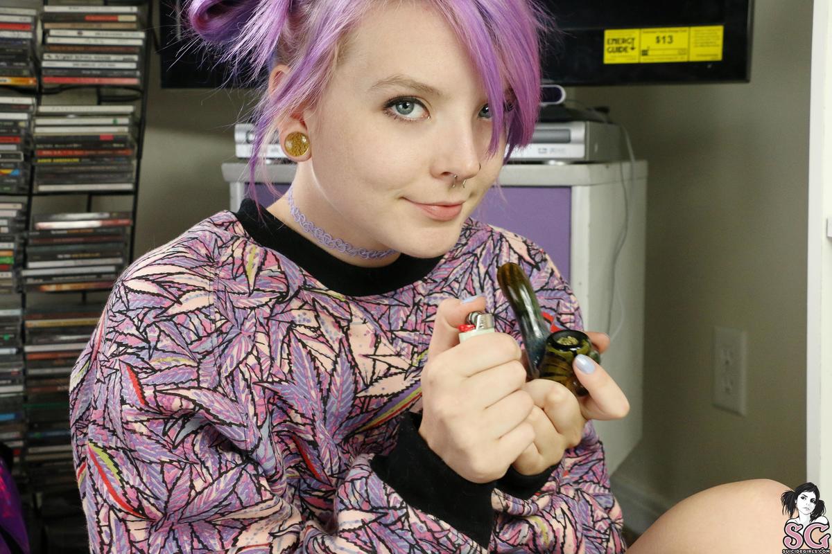 faebelle-purplehaze-07.jpg