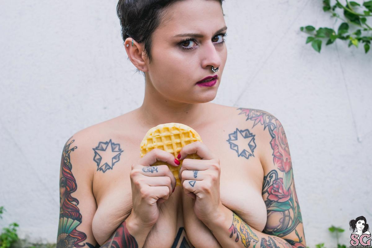 camy-fightlikeeleven-19.jpg