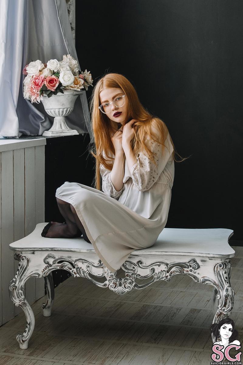 helen-sweetandtenderfantasy-05.jpg