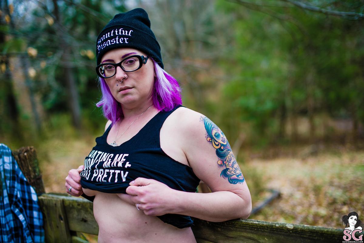 rebelleoutlaw-beautifuldisaster-15.jpg
