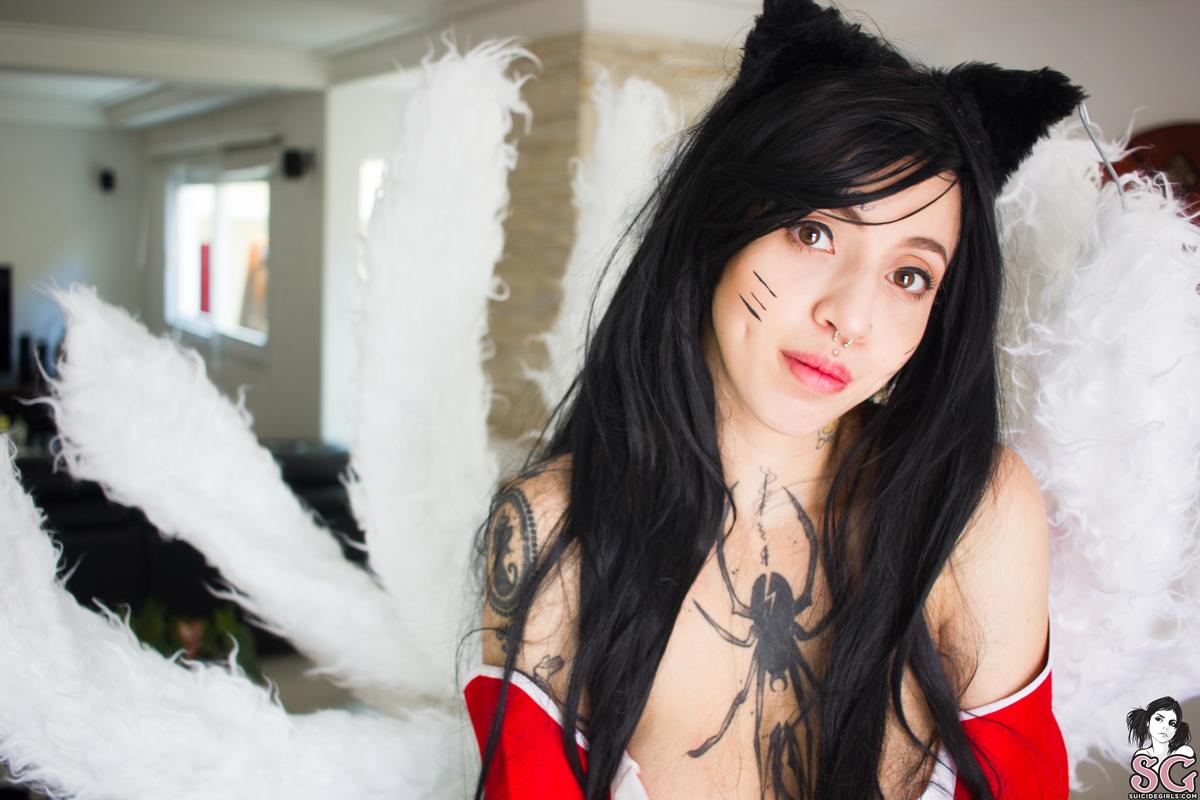 bluh-theninetailedfox-07.jpg