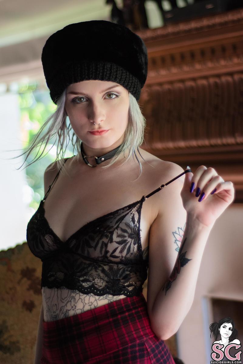 calalini-russiandoll-05.jpg