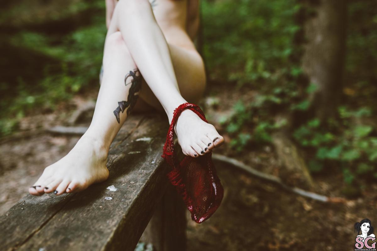 sammirose-intothewoods-21.jpg
