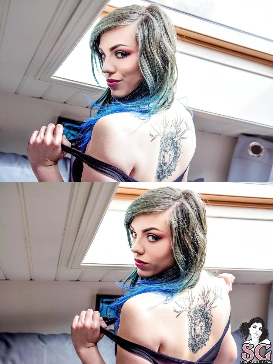 lovia-itsablueblueworld-17.jpg