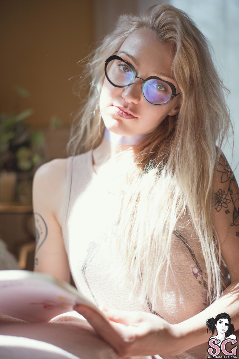 daydream-rabbiteyes-03.jpg