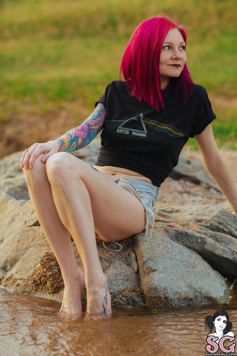 caylacannabis-younglust-05.jpg