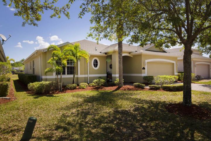 Real Estate Agent Palm Bay