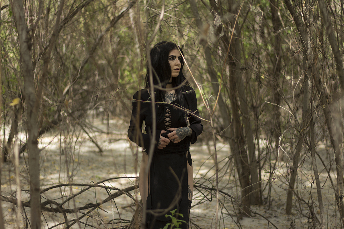 womanofthewilds-wildwoman-07.jpg