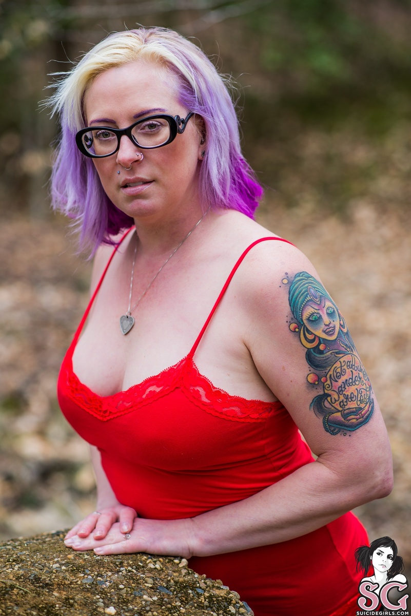 rebelleoutlaw-waitingforsuperman-01.jpg