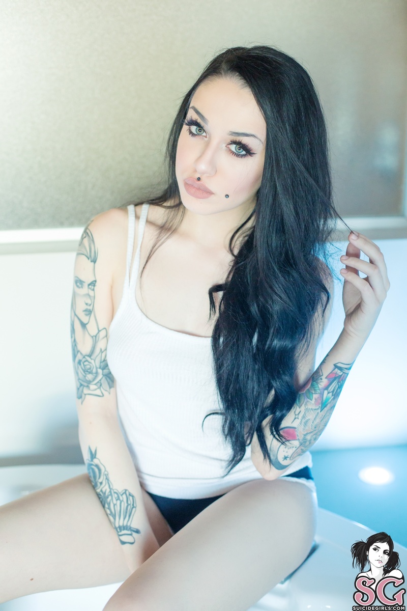 cecylia-clearbath-01.jpg