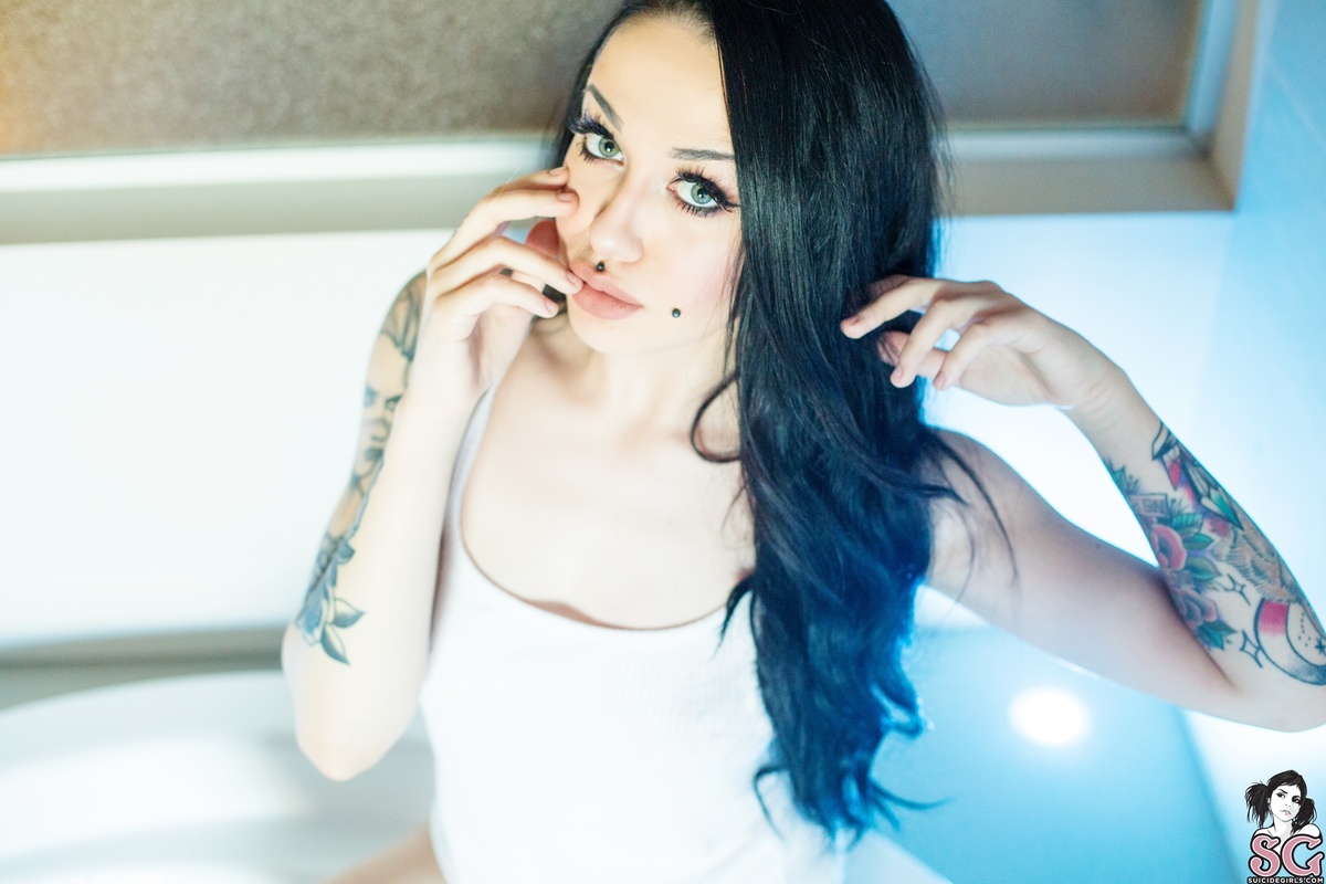 cecylia-clearbath-03.jpg