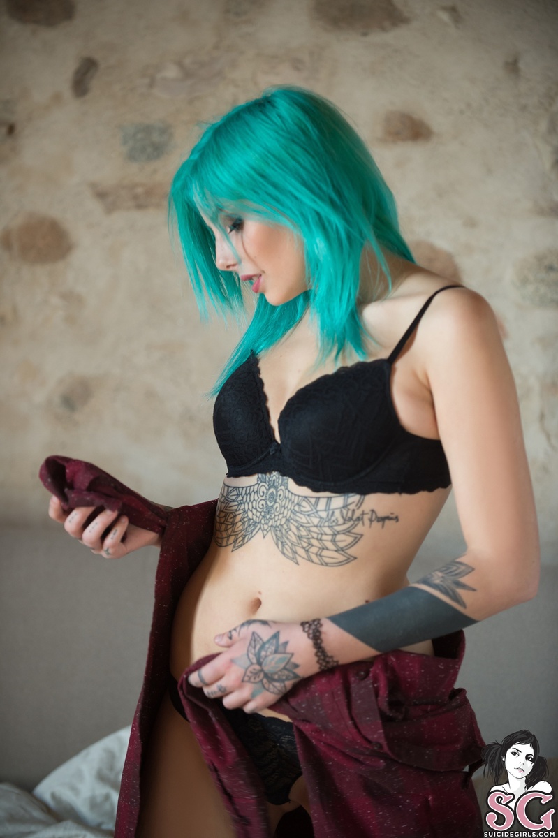 snowfairy-dontlookaway-09.jpg