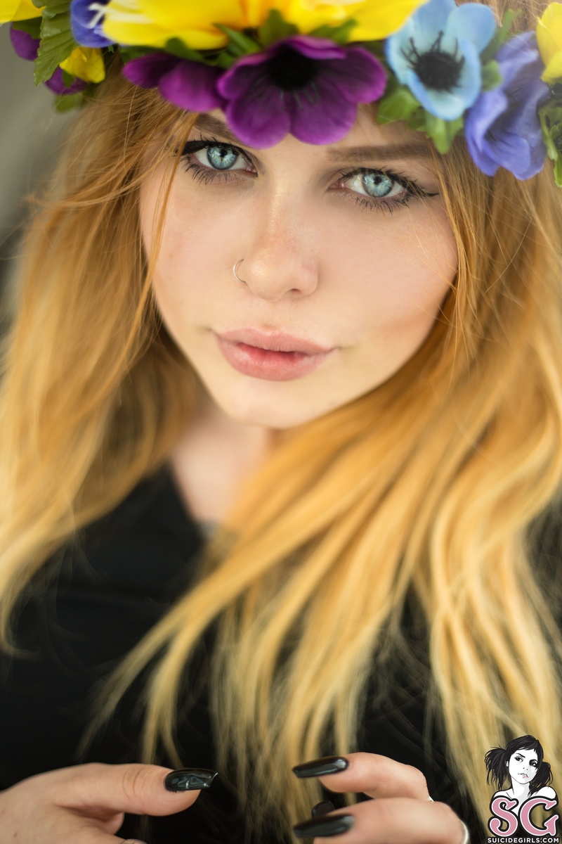 chloemistakes-positivevibes-01.jpg