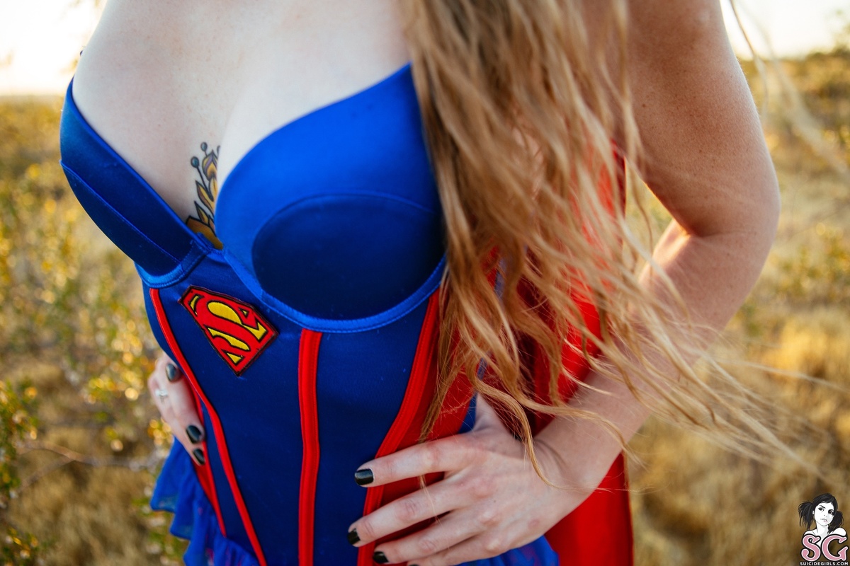 rada-supergirl-07.jpg