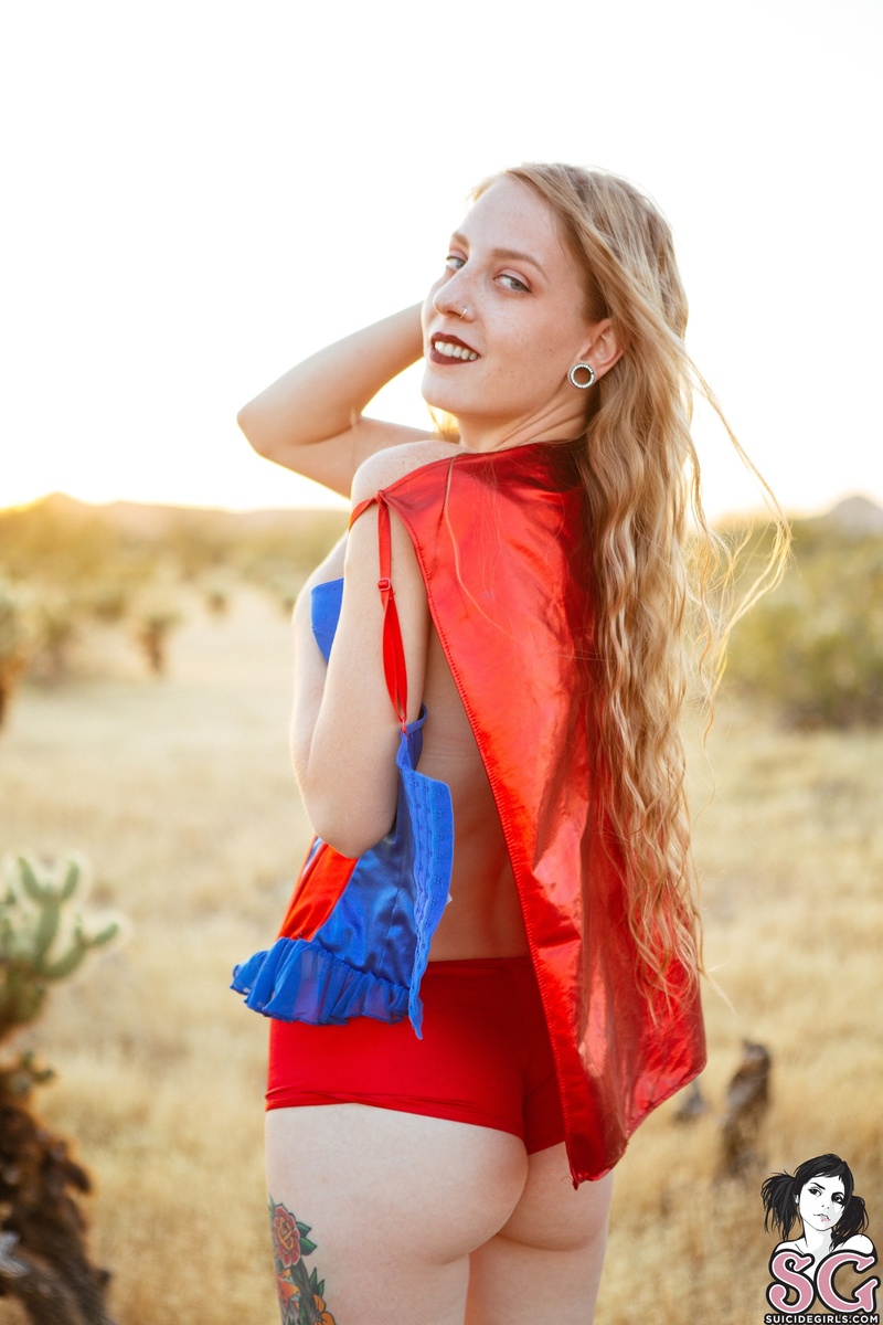 rada-supergirl-17.jpg