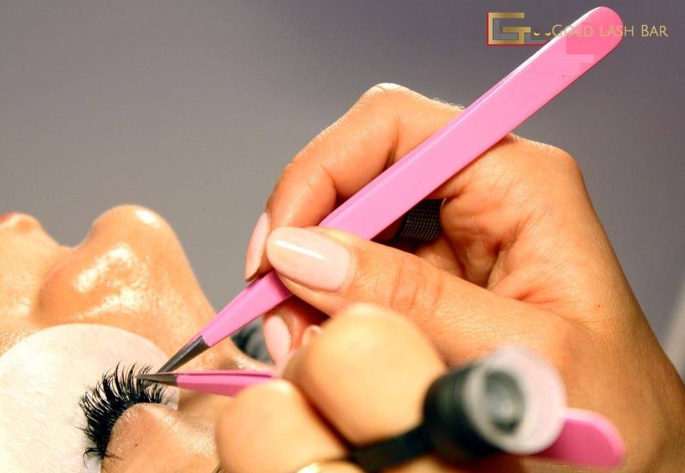 Gold Lash Bar is The Best Place For Eyelash Extension Training