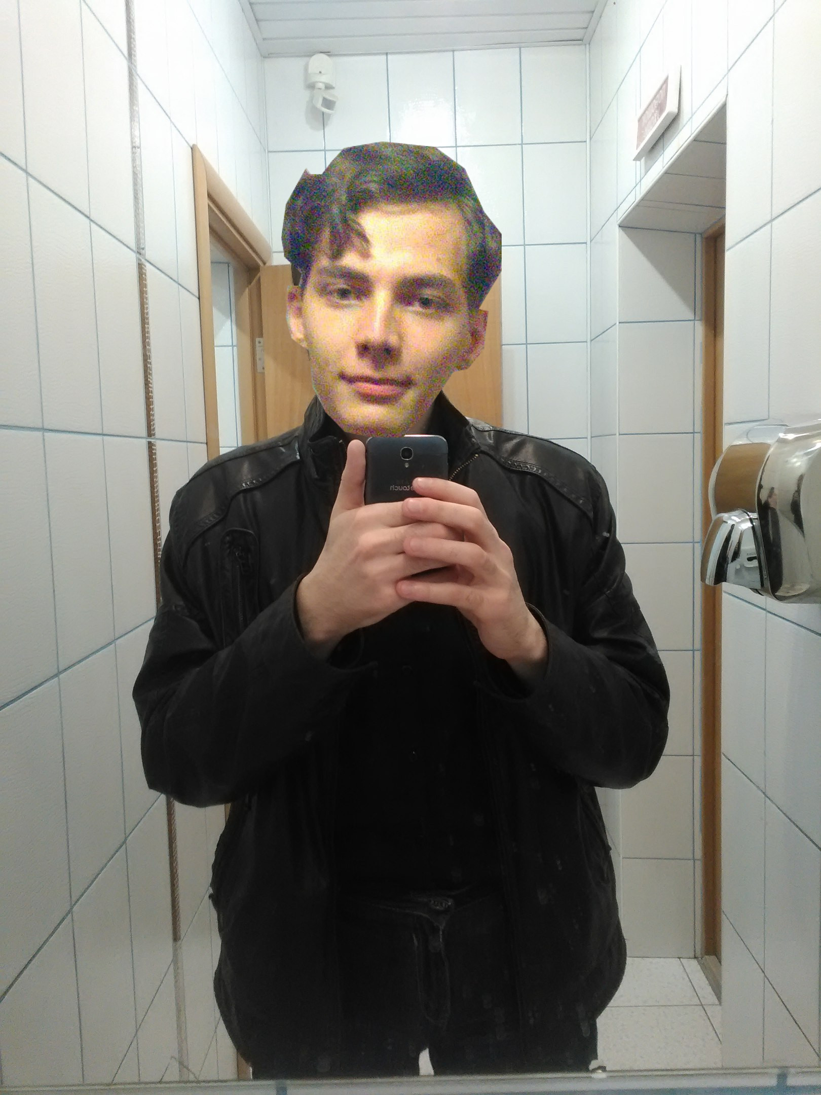 BPWoHNpugKs2.jpg