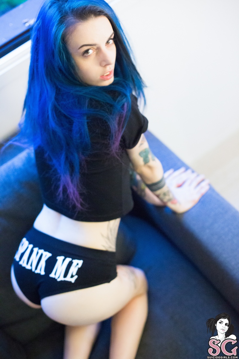 tanyabat-wehatelove-09.jpg