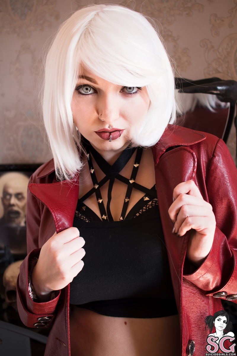 nayru-deviltrigger-01.jpg