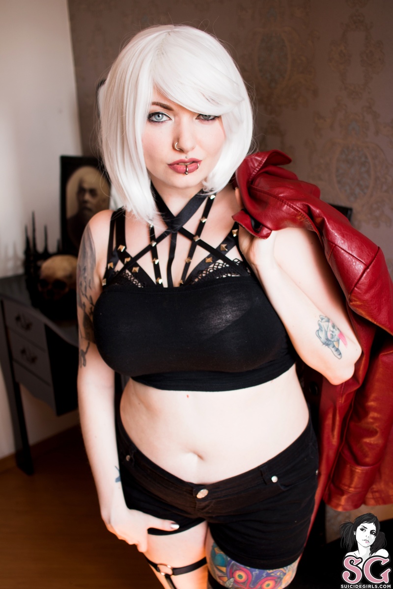nayru-deviltrigger-09.jpg