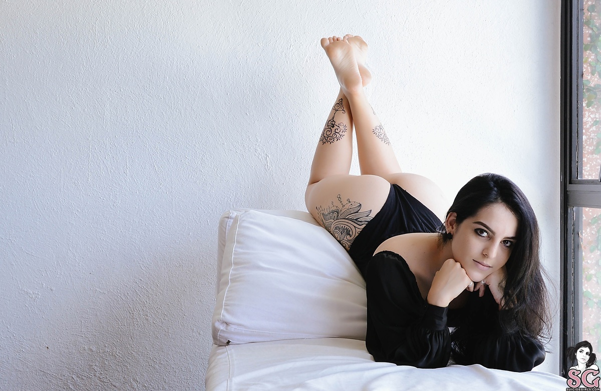 isadoraa-saveyourself-11.jpg