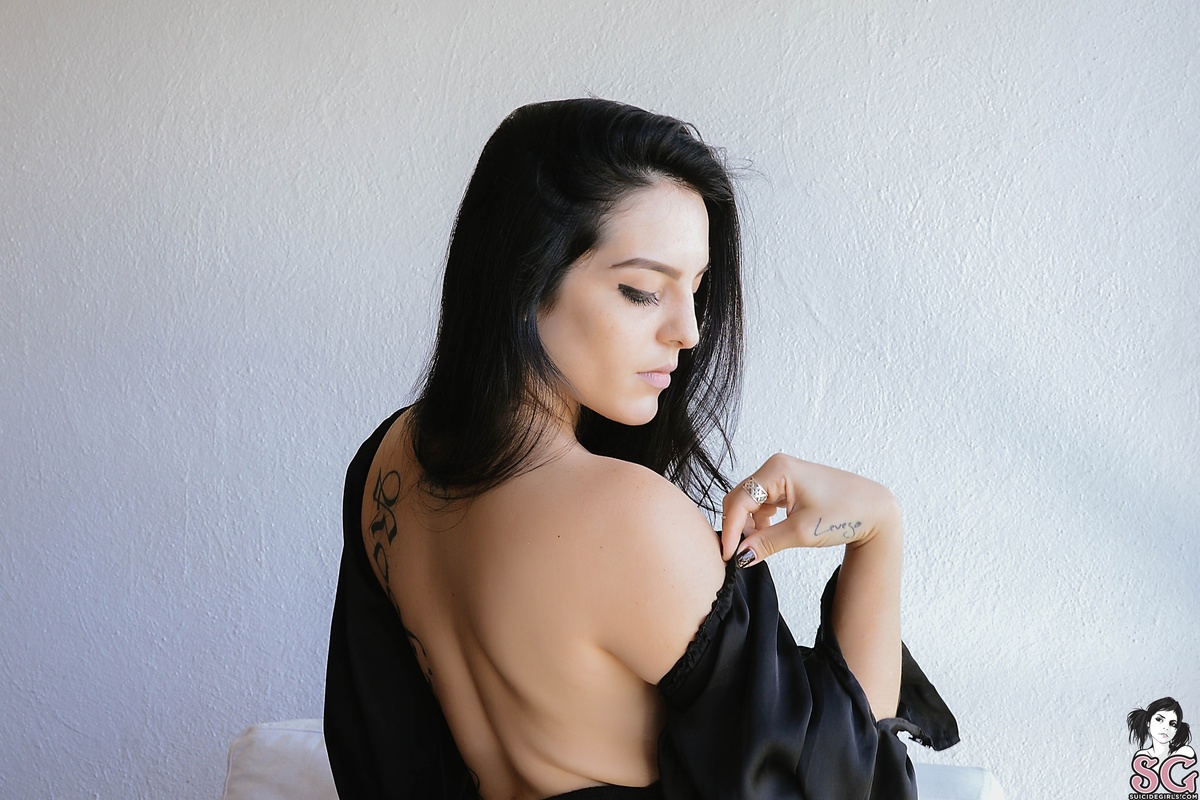 isadoraa-saveyourself-15.jpg