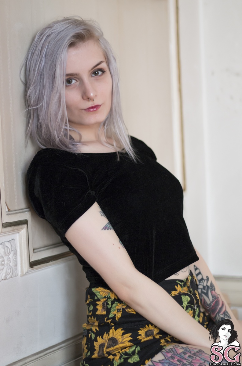 calalini-ancientbeauty-05.jpg