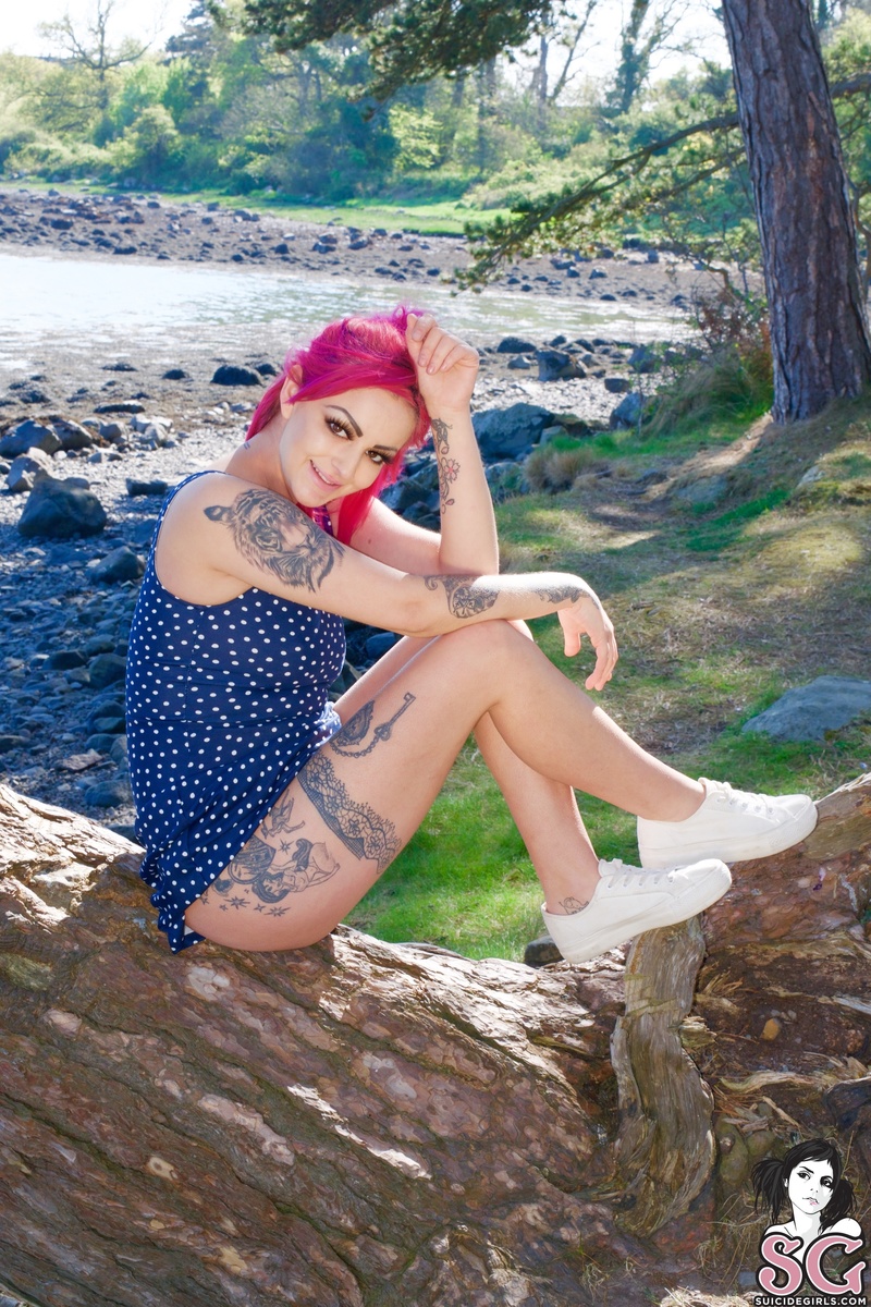 pinkkittyxx-cheekyfunbytheshore-17.jpg