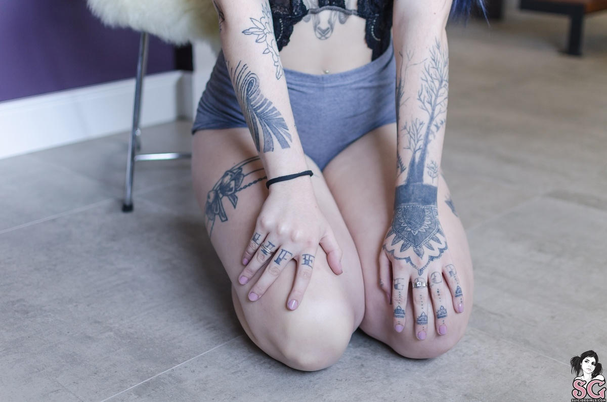 emygates-letitbe-11.jpg