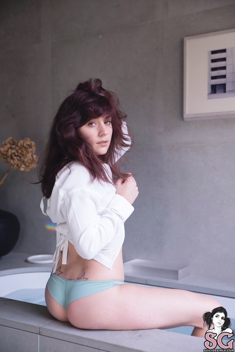 lauretta-soaked-07.jpg
