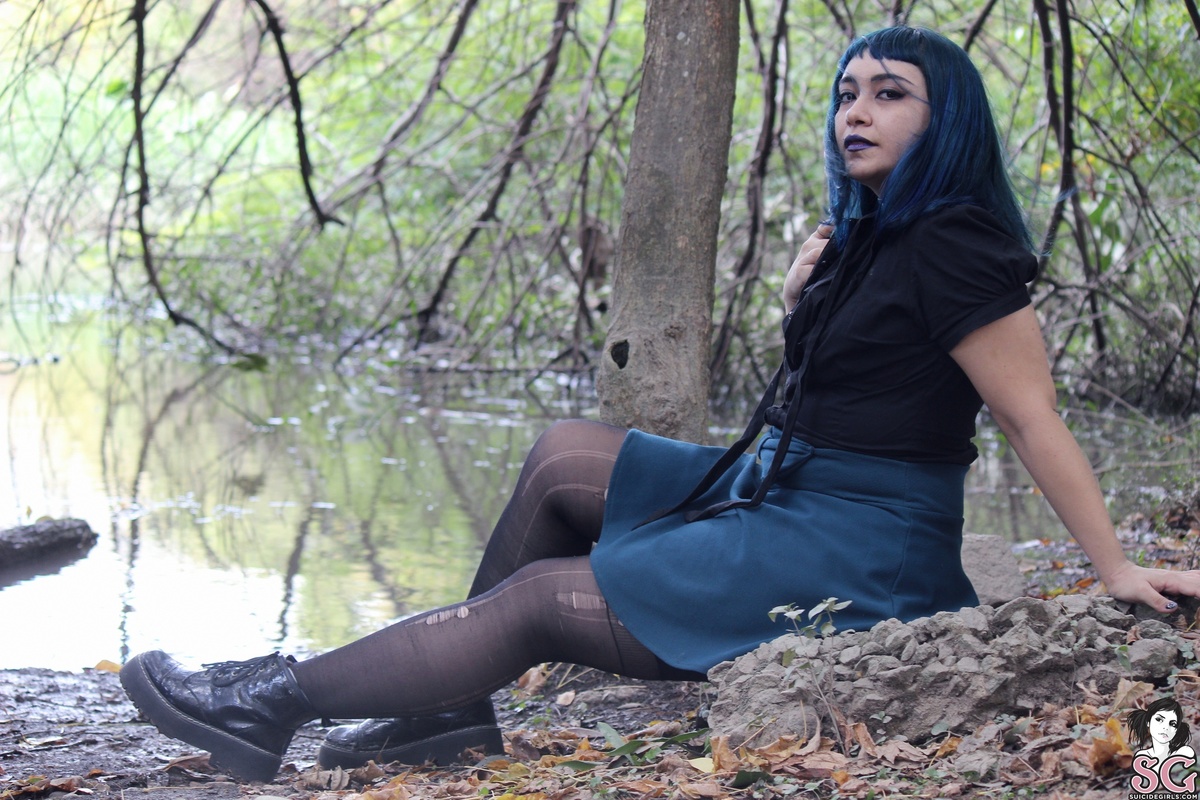 karenyna-lostinaforest-05.jpg