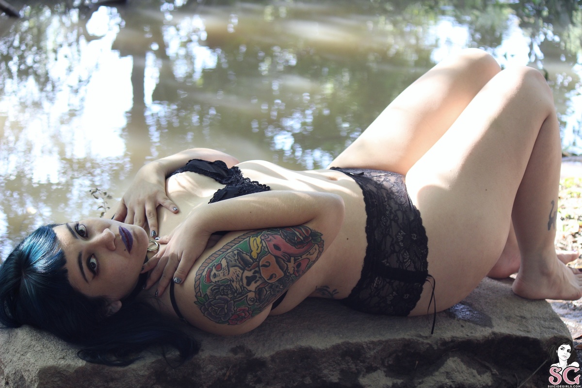 karenyna-lostinaforest-13.jpg