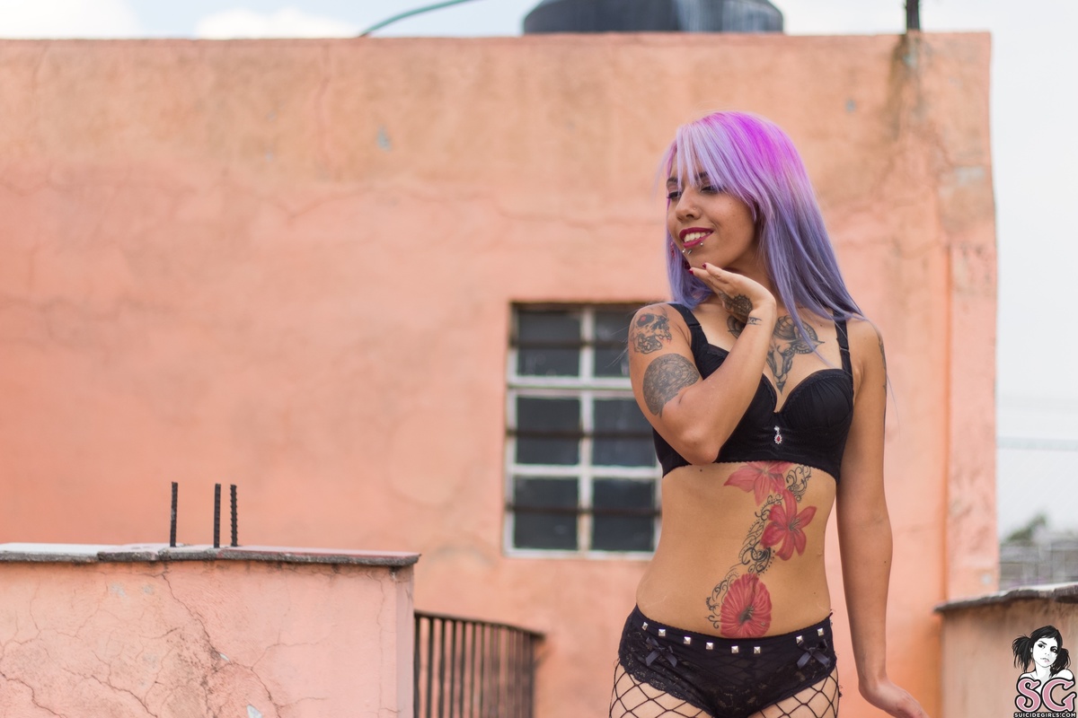 nastyjarrie-blackpassion-05.jpg