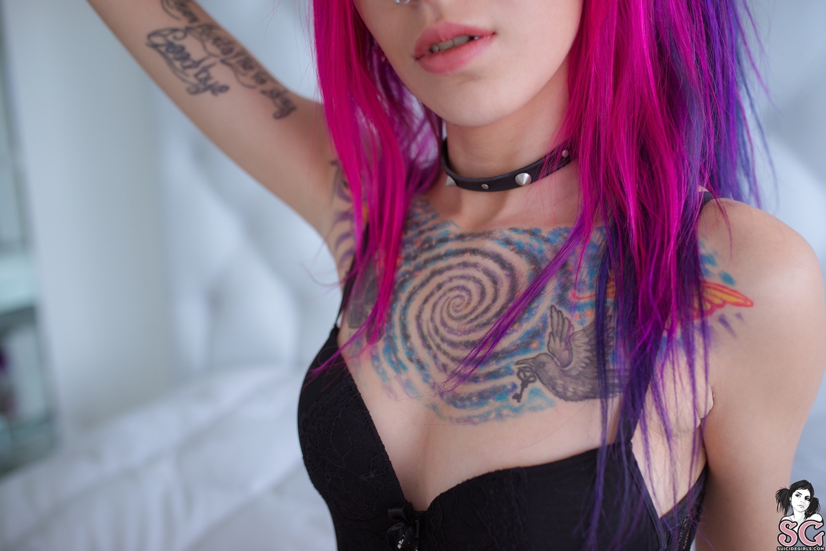 juhconnie-pinkunicorn-09.jpg