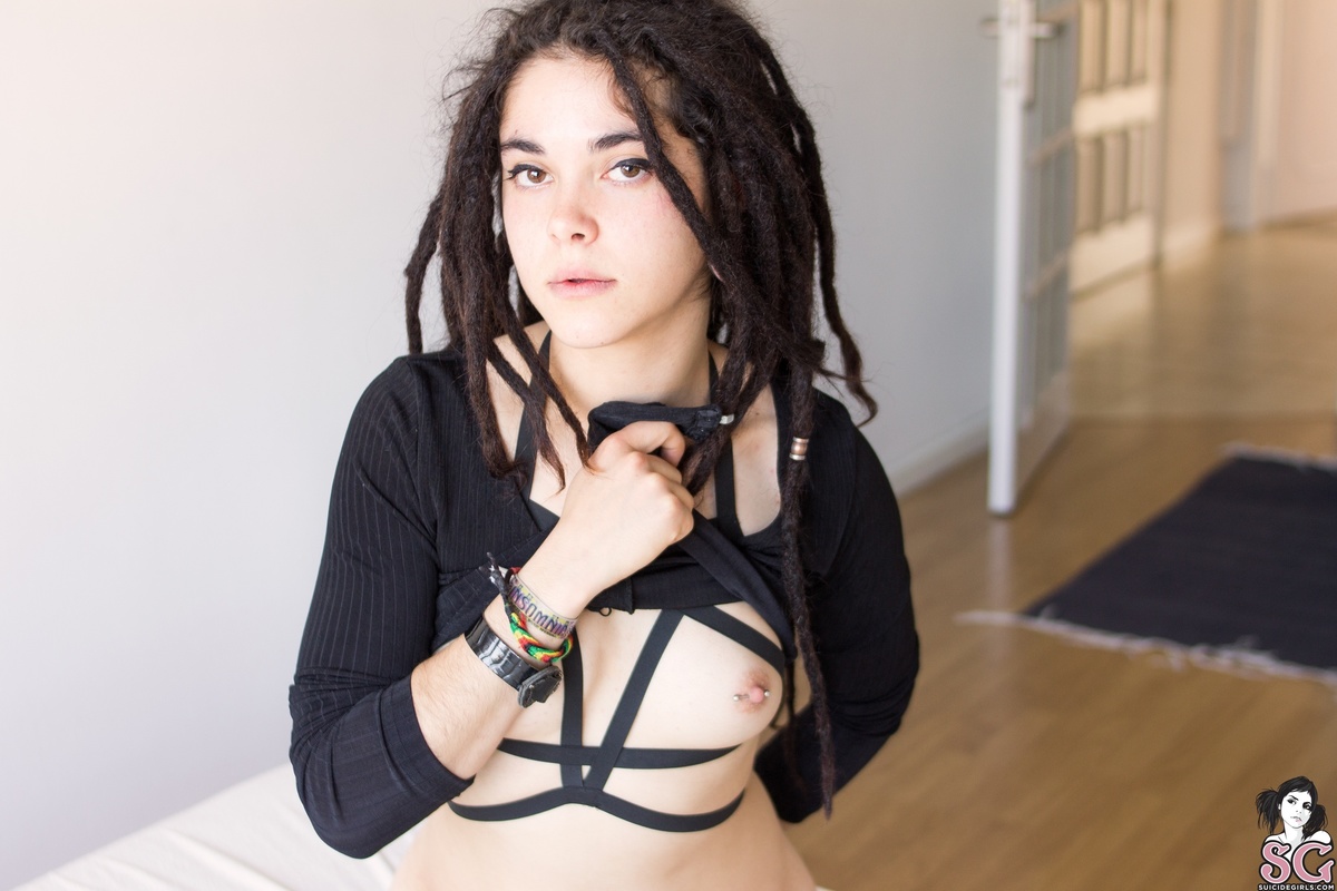 madkali-foryourmalice-17.jpg
