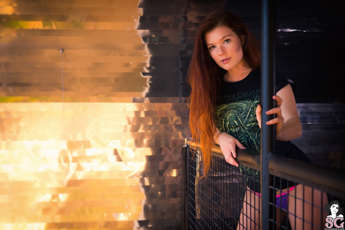 mias-goldisthenewblack-13.jpg