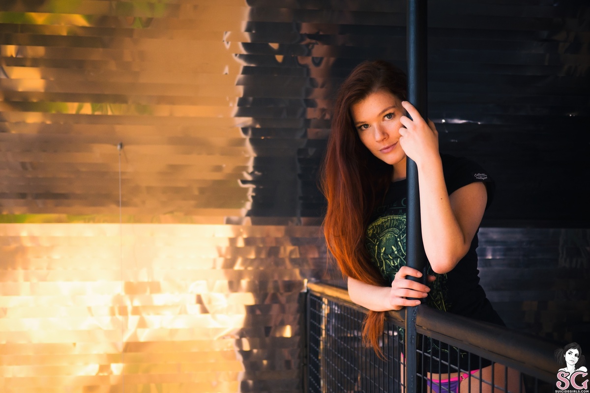 mias-goldisthenewblack-15.jpg